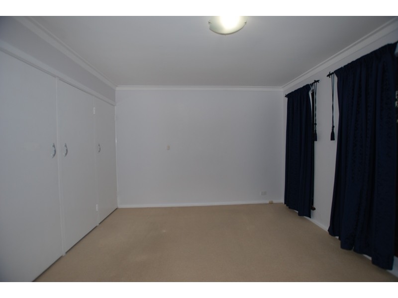 56 Lyrebird Way, Thornlie WA 6108