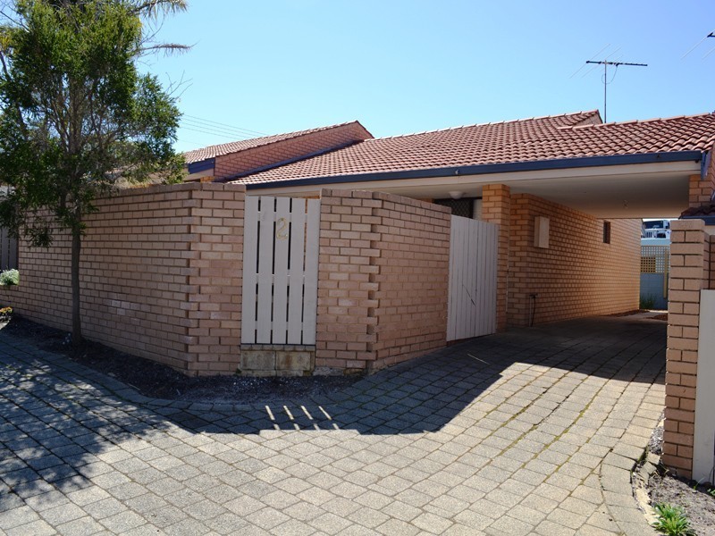 2/12 McMillan Street, Victoria Park WA 6100