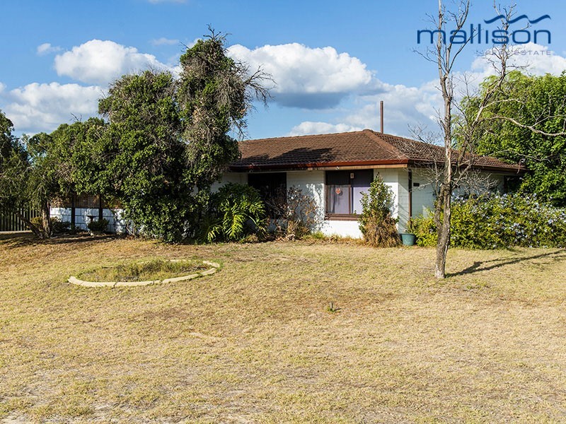 34 Hamilton Road, High Wycombe WA 6057