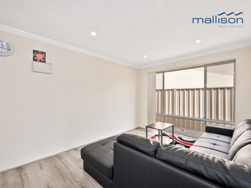 43 Connemara Drive, Thornlie WA 6108