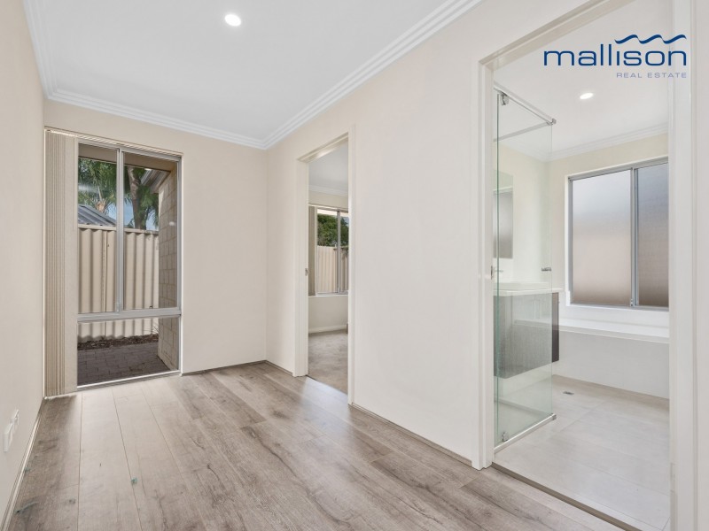 43 Connemara Drive, Thornlie WA 6108