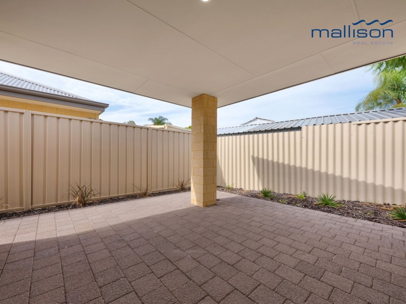 43 Connemara Drive, Thornlie WA 6108