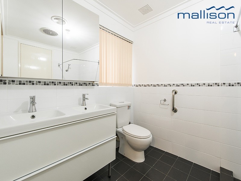 6 Greener Way, Kelmscott WA 6111