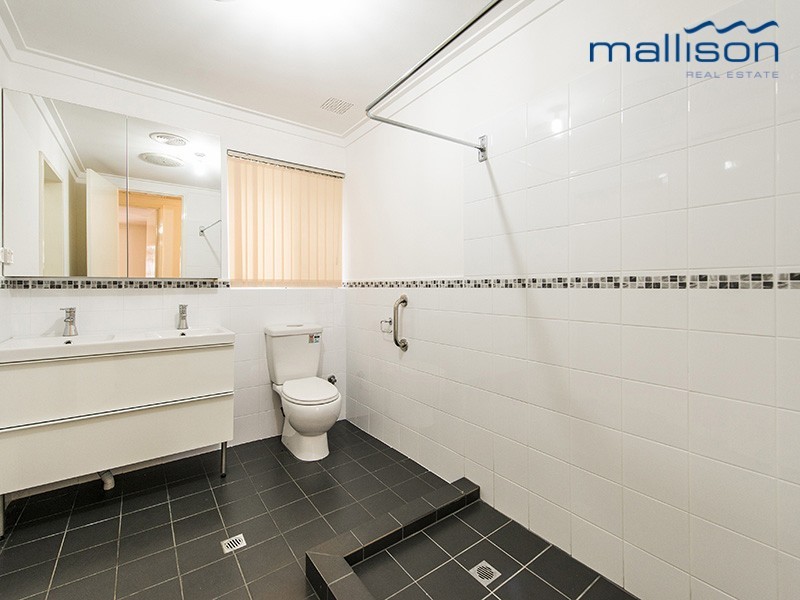 6 Greener Way, Kelmscott WA 6111