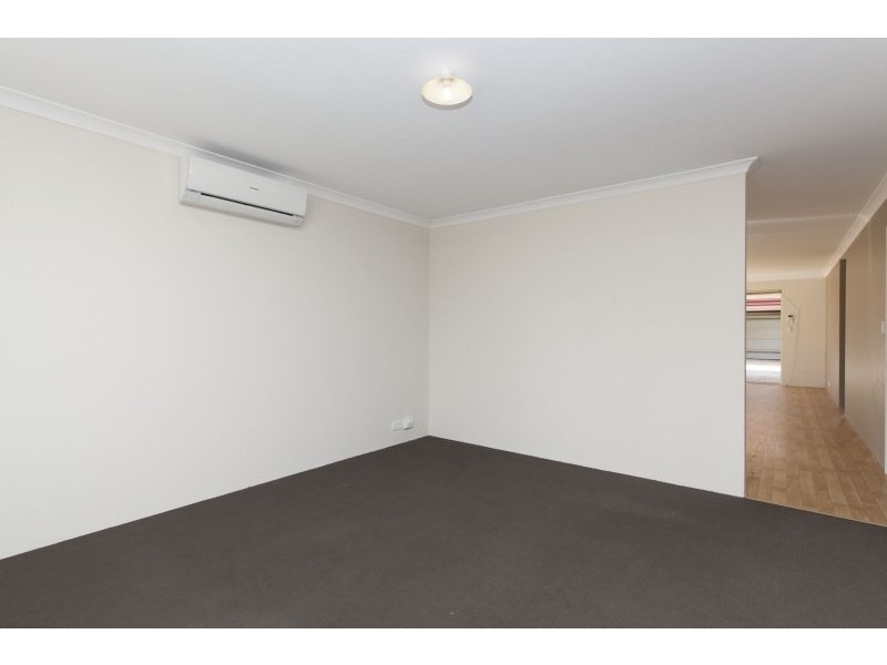 6 Cheltenham Loop, Bertram WA 6167