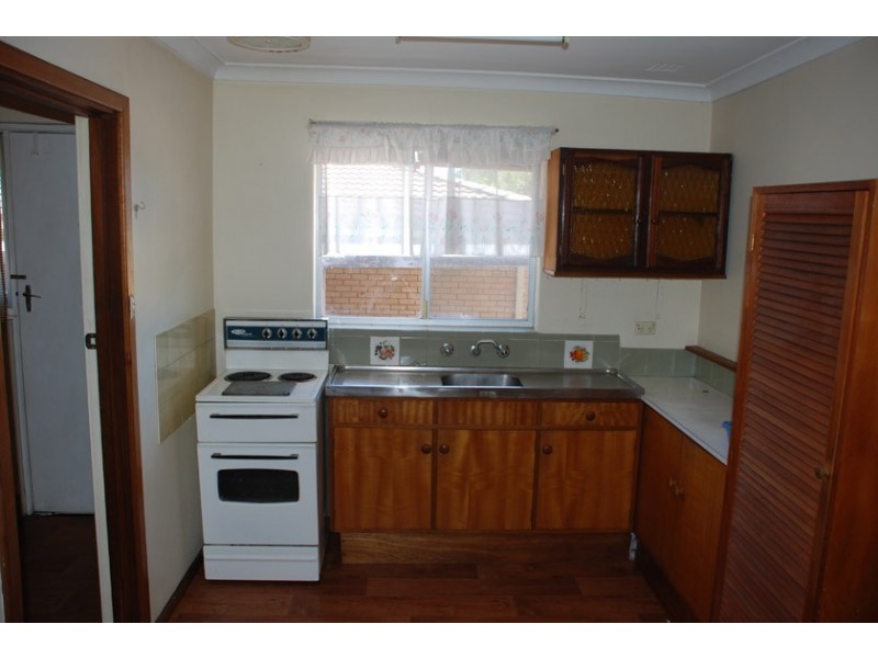 37B Holmes Street, Shelley WA 6148