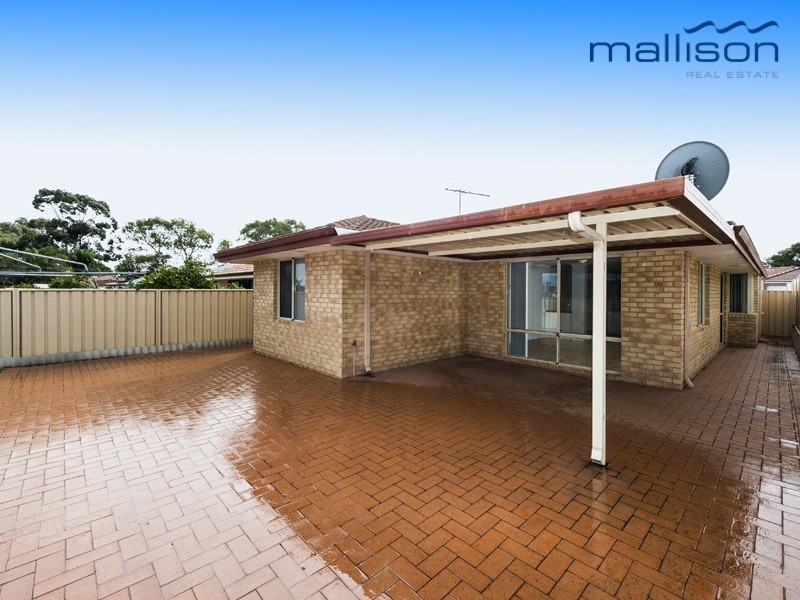 26A Ellesmere Circuit, Success WA 6164