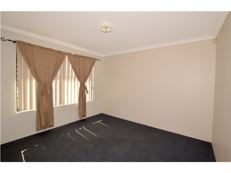 10 Freeling Road, Port Kennedy WA 6172