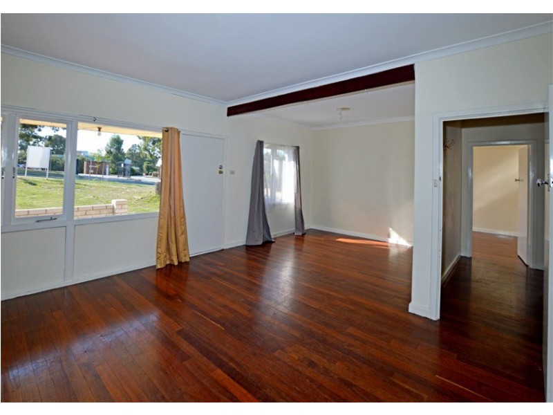 243 Winterfold Road, Coolbellup WA 6163