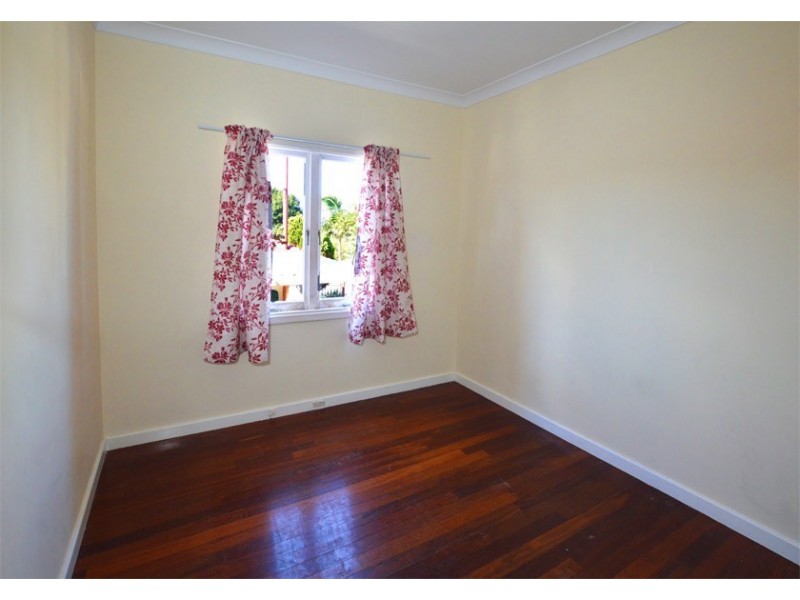 243 Winterfold Road, Coolbellup WA 6163