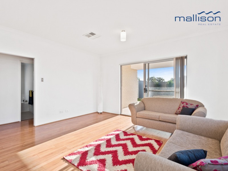 3 Balliol Court, Piara Waters WA 6112