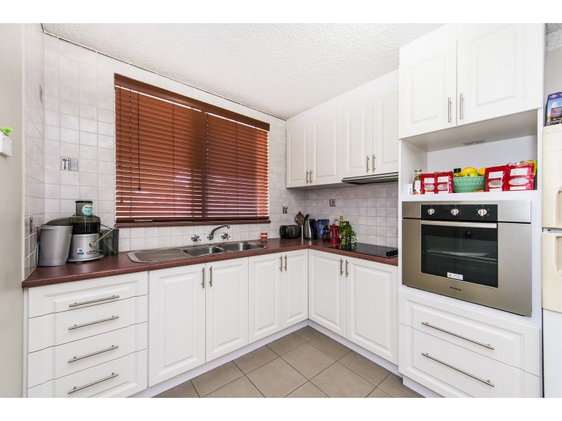 6/80 Samson Street, White Gum Valley WA 6162