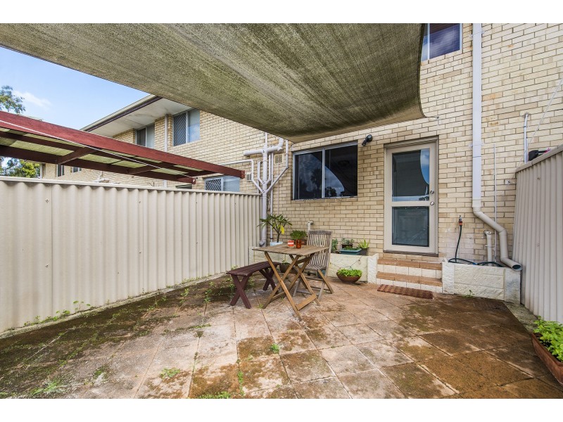 6/80 Samson Street, White Gum Valley WA 6162