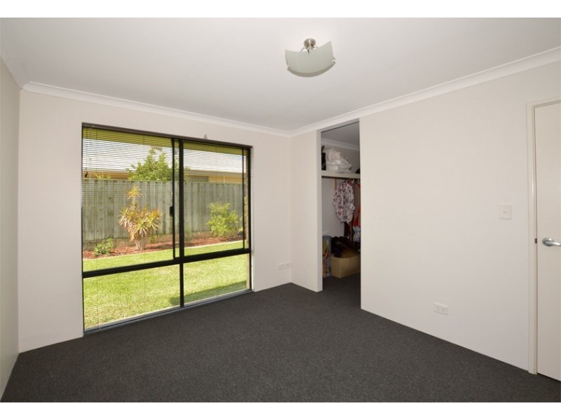 31 Gemstone Parade, Wellard WA 6170