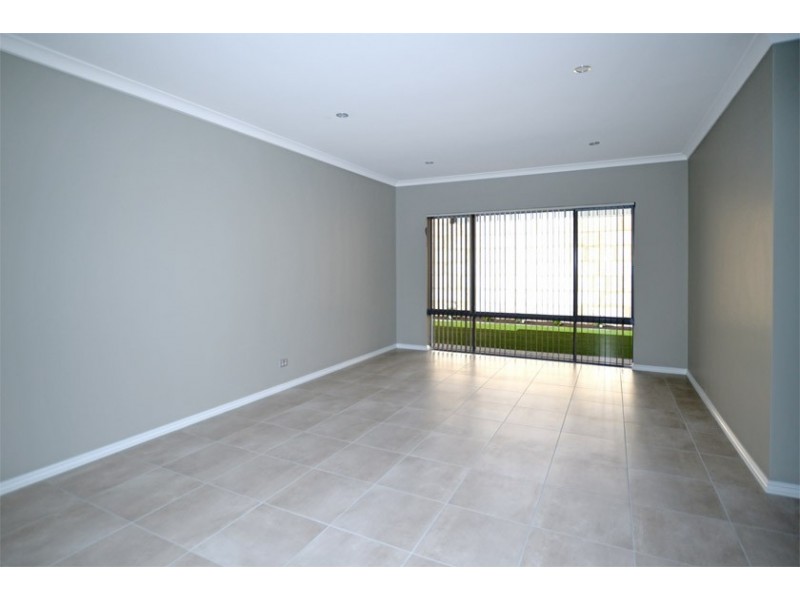 5 Morton Avenue, Wellard WA 6170