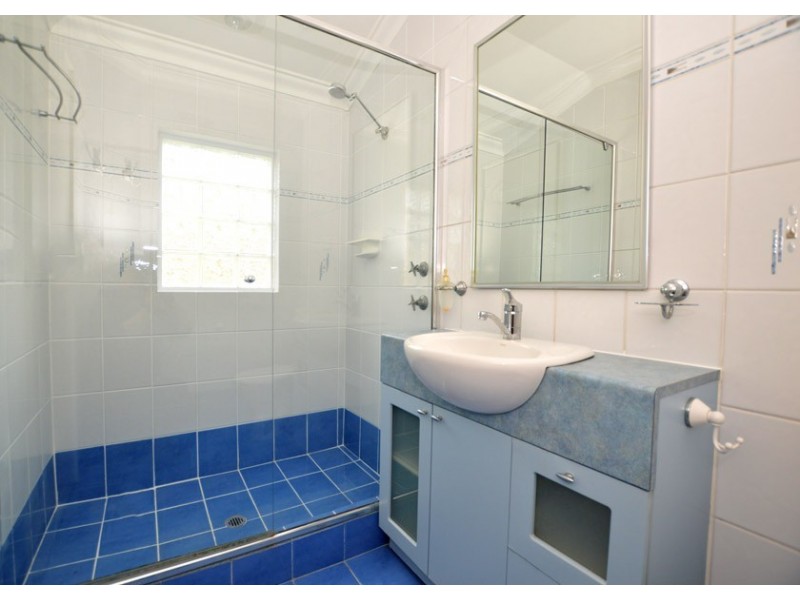 16 Gribble Road, Bull Creek WA 6149