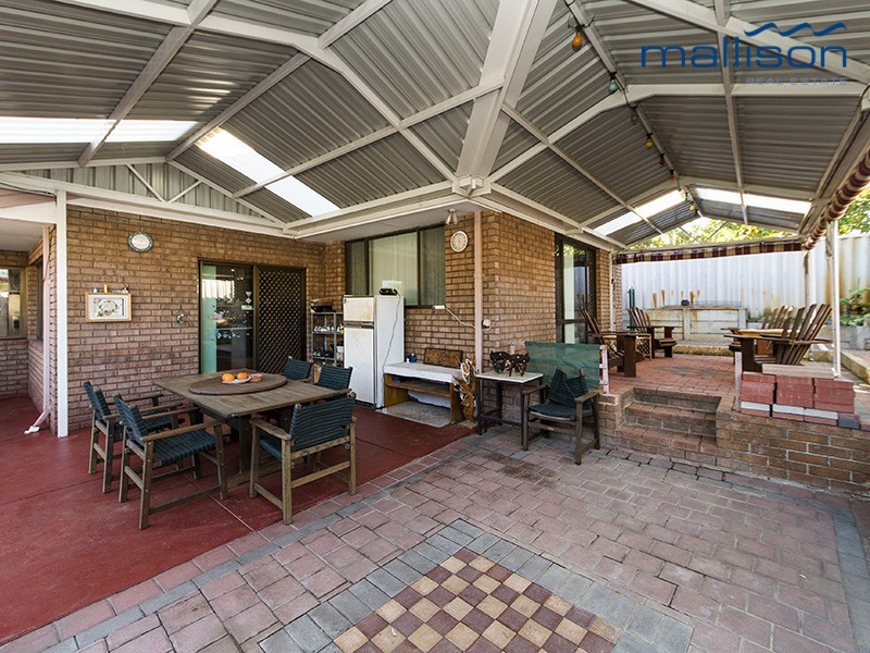 48 Calley Drive, Leeming WA 6149