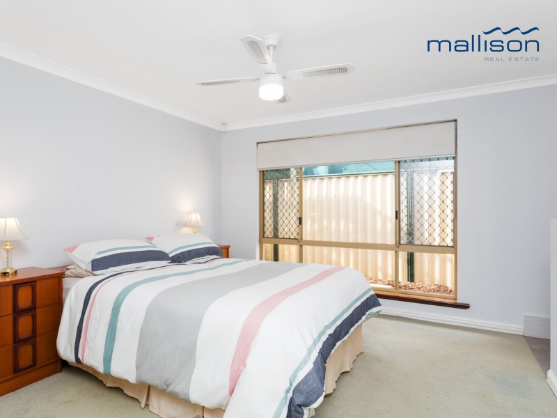 27 Farmhouse Drive, Bibra Lake WA 6163