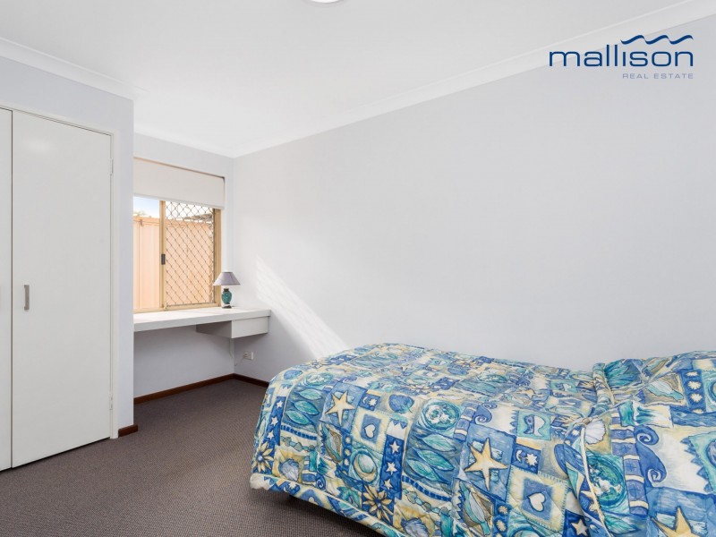 27 Farmhouse Drive, Bibra Lake WA 6163