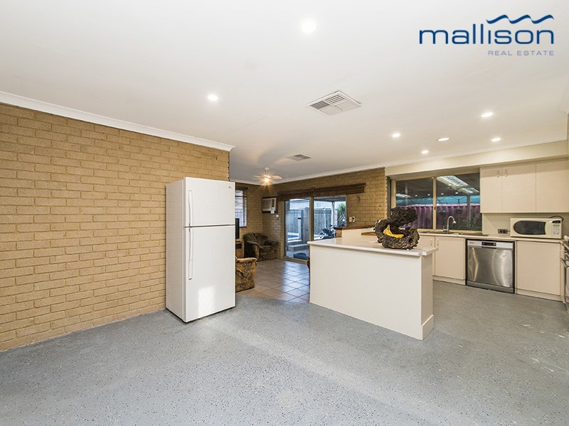 30 McLean Road, Canning Vale WA 6155