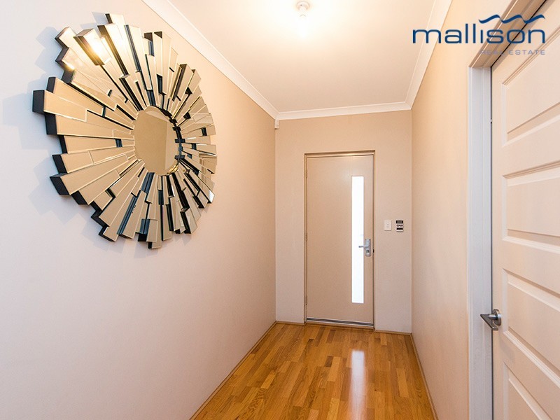 14 Glenariff Boulevard, Canning Vale WA 6155