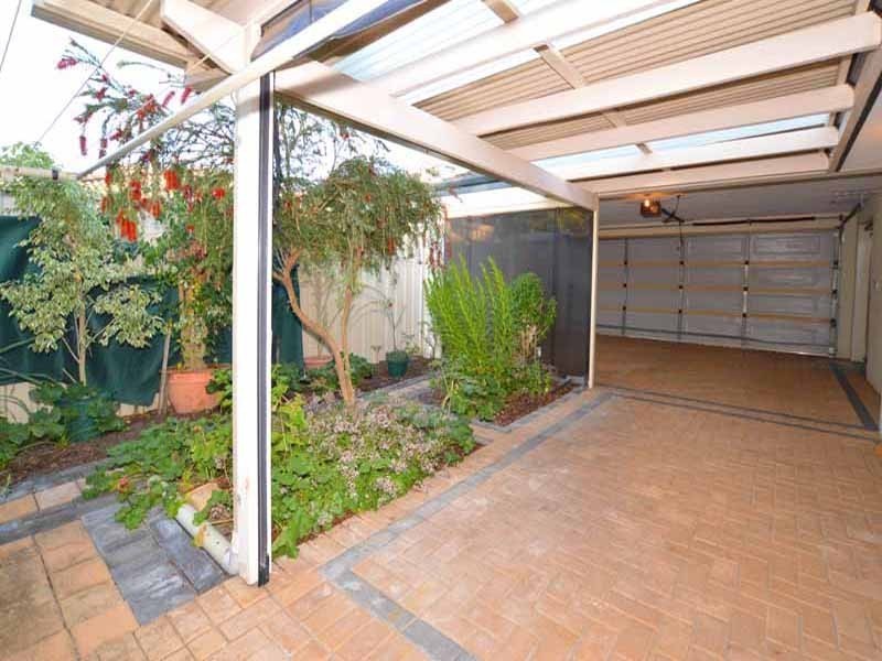 1/71 Wicca Street, Kewdale WA 6105