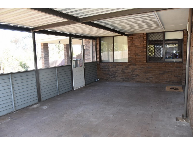 26 Tangney Crescent, Kardinya WA 6163