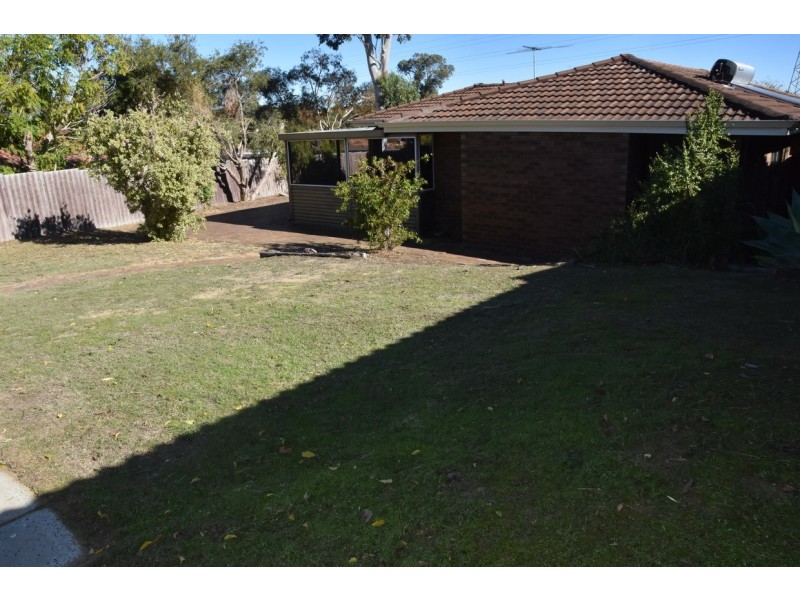 26 Tangney Crescent, Kardinya WA 6163