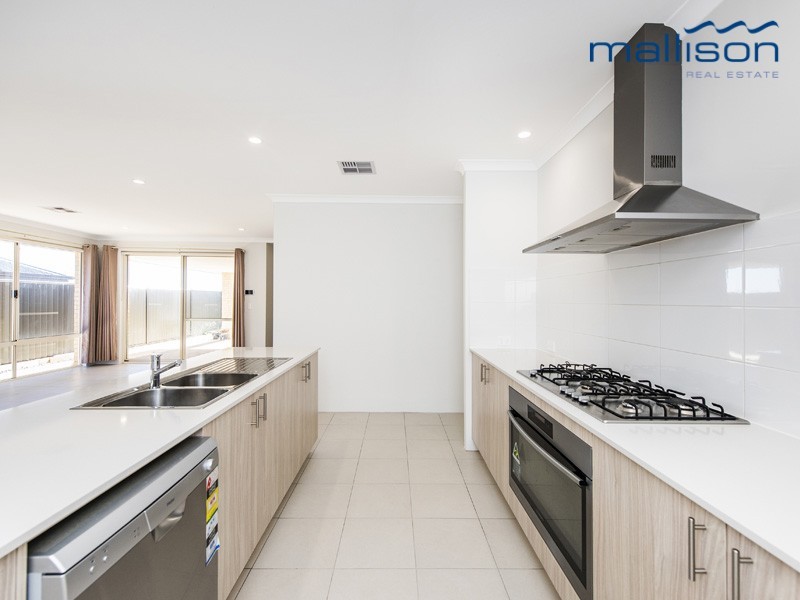 32 Holbeck Way, Baldivis WA 6171