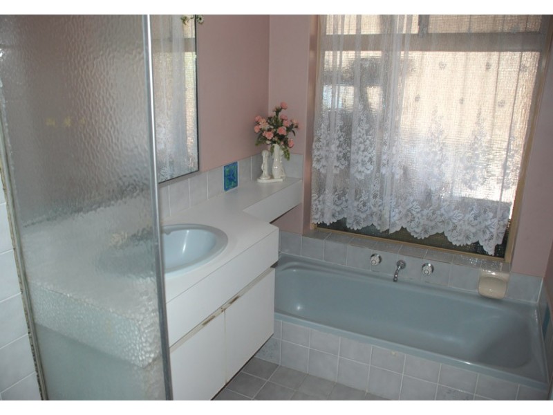 20 Moondarra Circle, South Lake WA 6164