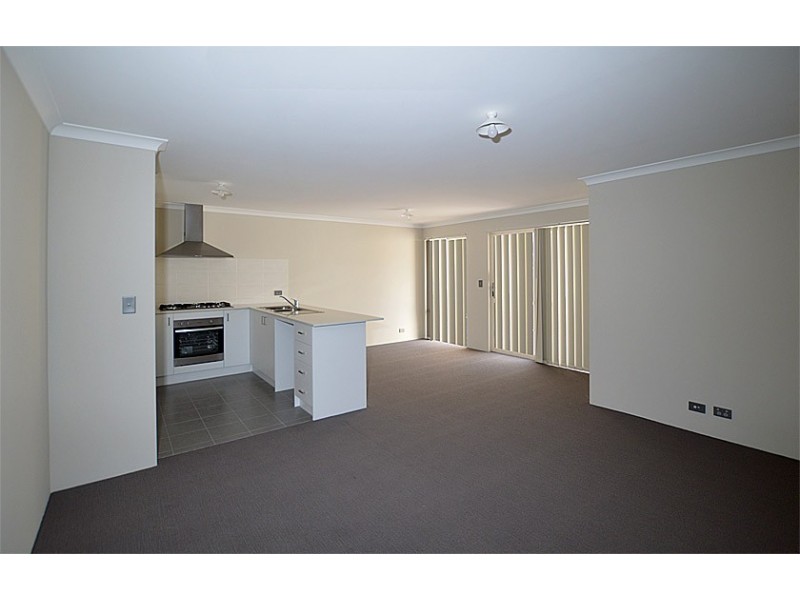 1/15 Framfield Way, Balga WA 6061