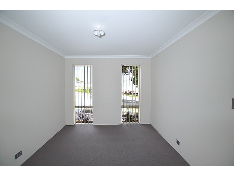 1/15 Framfield Way, Balga WA 6061