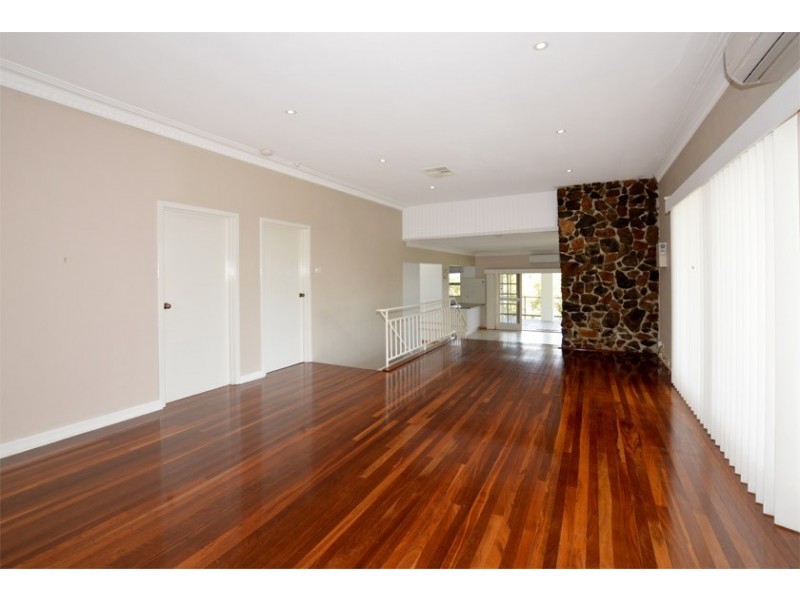 89 Gavour Road, Wattle Grove WA 6107