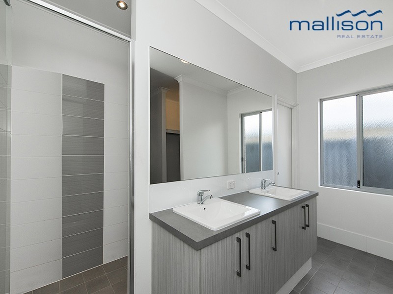 5 Stillwater Drive, Baldivis WA 6171