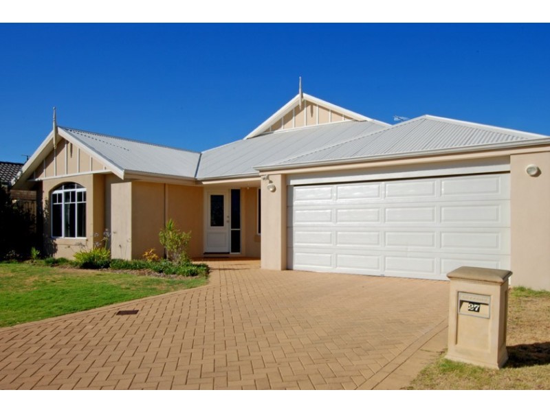 27 Meranda Lane, Success WA 6164