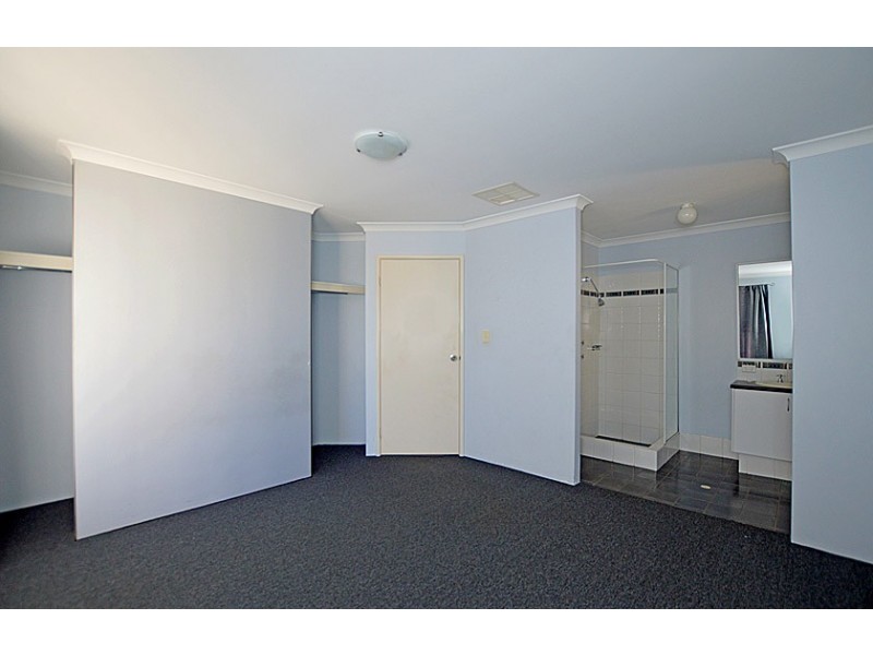 12 Dupont Way, Canning Vale WA 6155