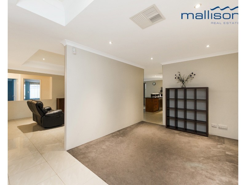 77 Froudist Circle, Southern River WA 6110