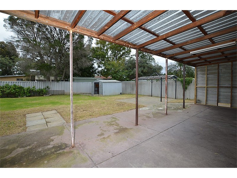 14 Wickens Street, Beckenham WA 6107