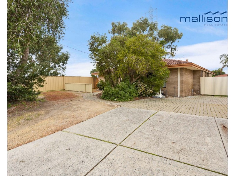 50 Berrigan Drive, South Lake WA 6164