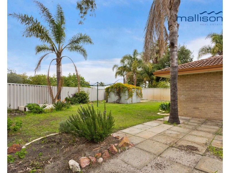 50 Berrigan Drive, South Lake WA 6164