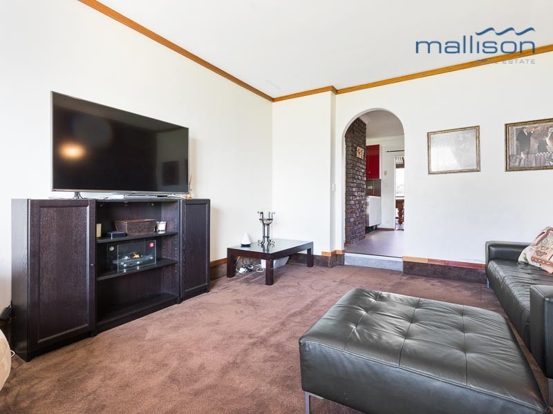 25 Woodpecker Avenue, Willetton WA 6155