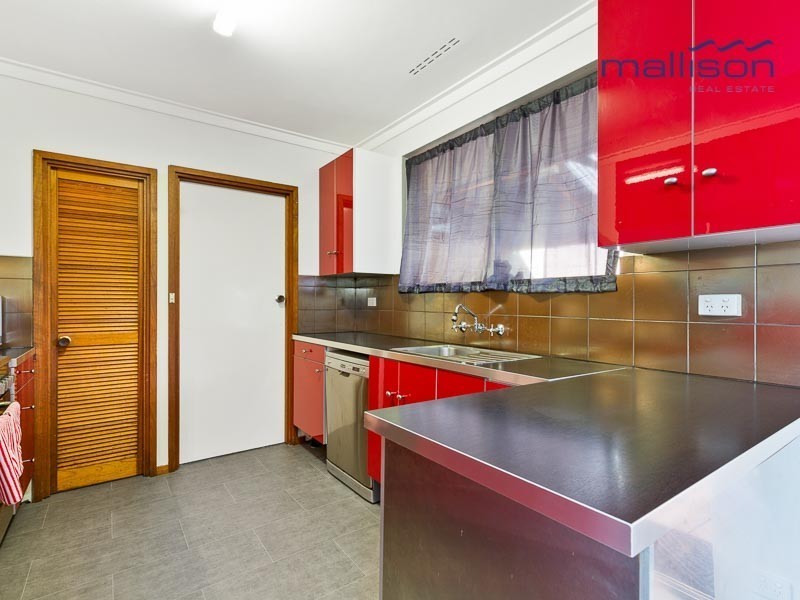 25 Woodpecker Avenue, Willetton WA 6155
