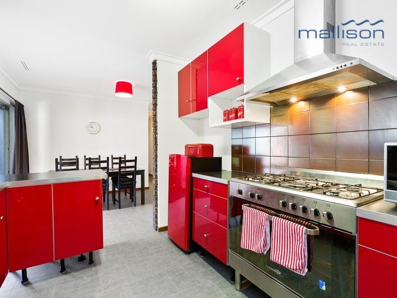 25 Woodpecker Avenue, Willetton WA 6155