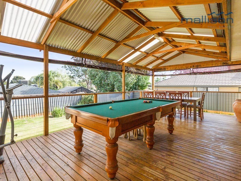 25 Woodpecker Avenue, Willetton WA 6155