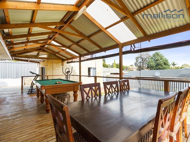 25 Woodpecker Avenue, Willetton WA 6155