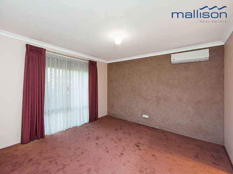 16 Finsbury Drive, Thornlie WA 6108