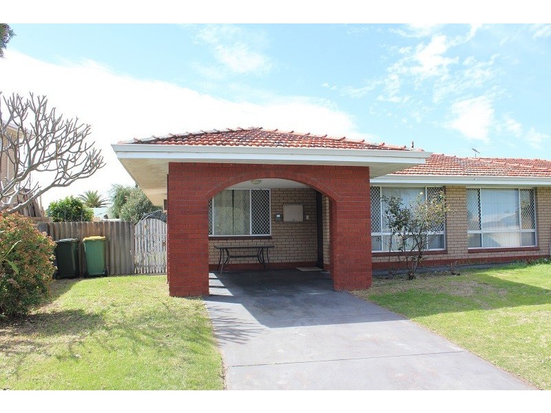 4B Barmond Road, Cannington WA 6107