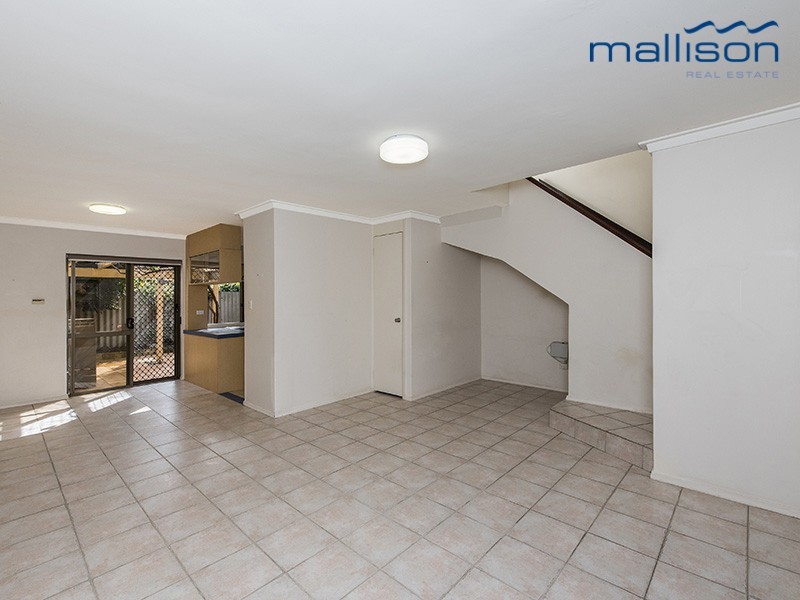 1/159 Melville Parade, Como WA 6152