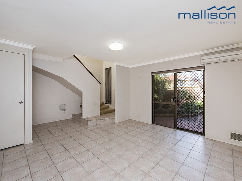 1/159 Melville Parade, Como WA 6152