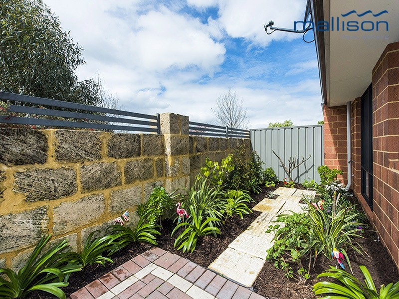 4/7 Pyrenees Parkway, Baldivis WA 6171